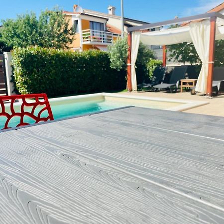 Boutique Apartment With Private Pool For Your Exclusive Use Novigrad  Luaran gambar