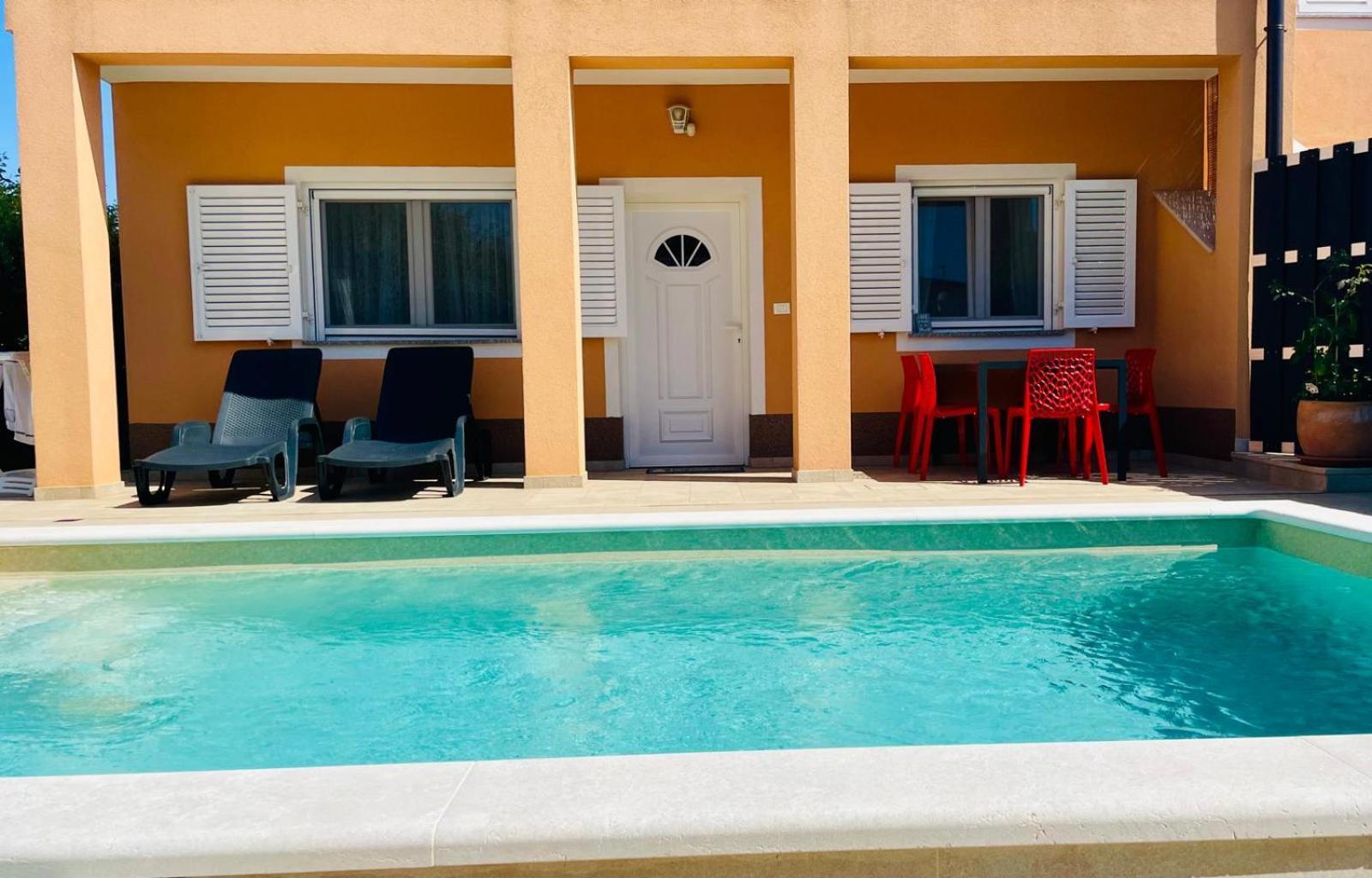 Boutique Apartment With Private Pool For Your Exclusive Use Novigrad  Luaran gambar