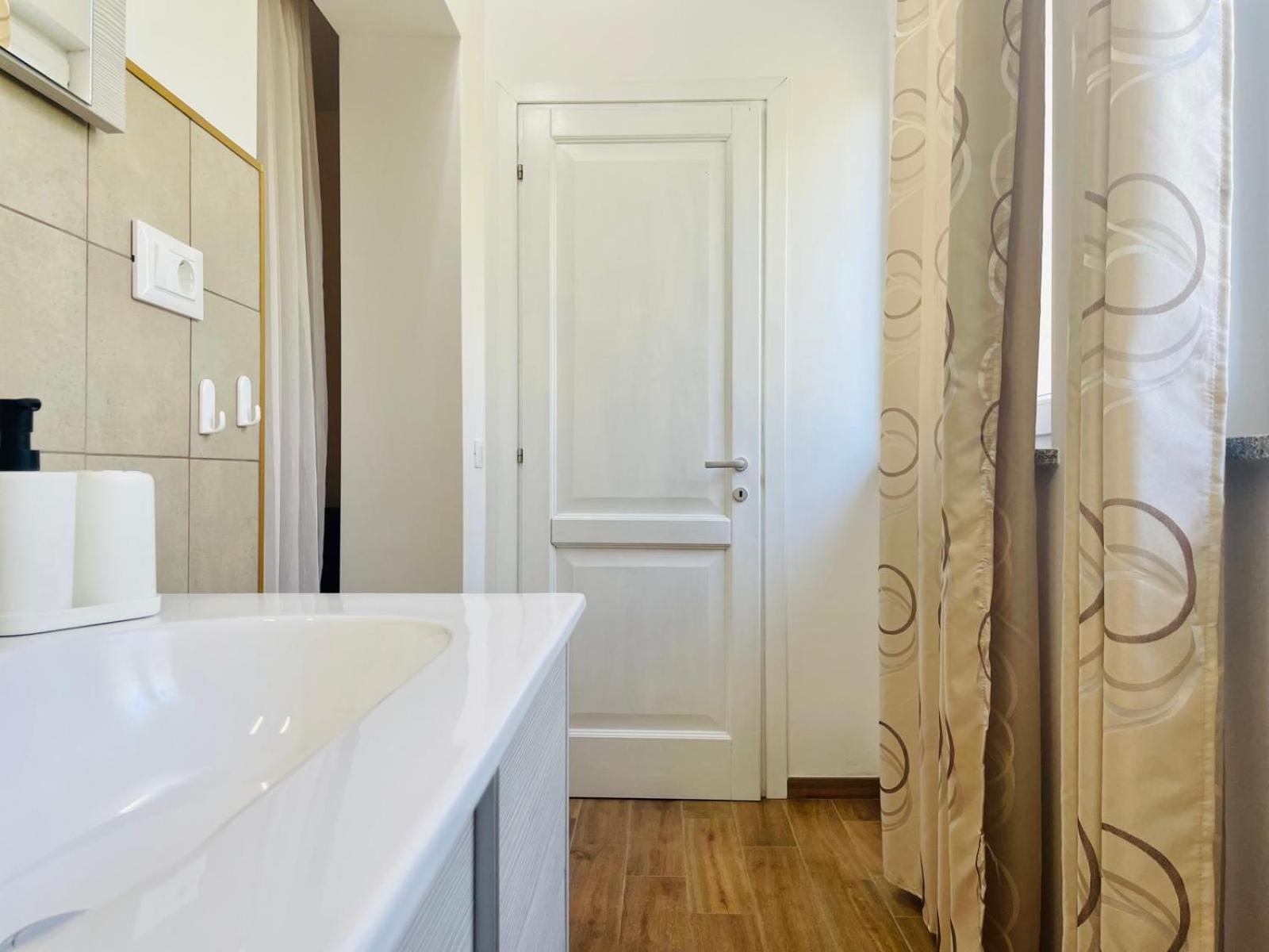 Boutique Apartment With Private Pool For Your Exclusive Use Novigrad  Luaran gambar