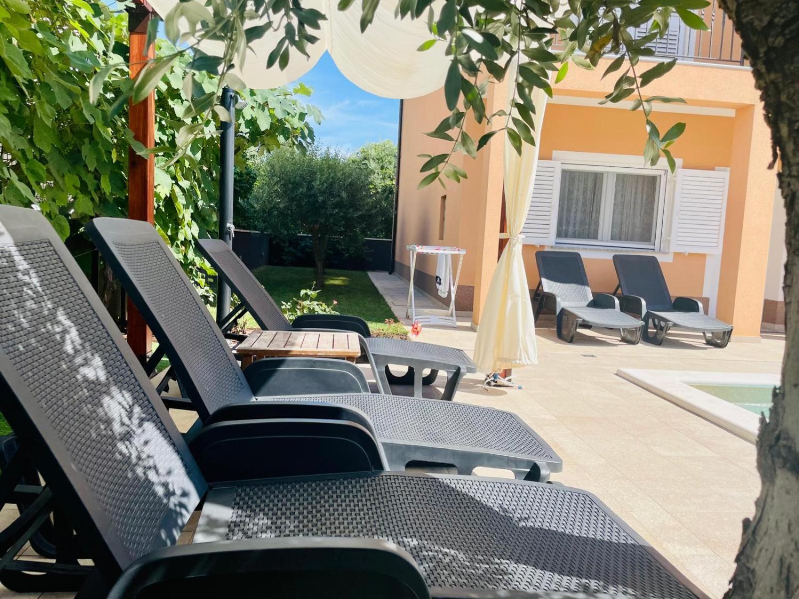 Boutique Apartment With Private Pool For Your Exclusive Use Novigrad  Luaran gambar