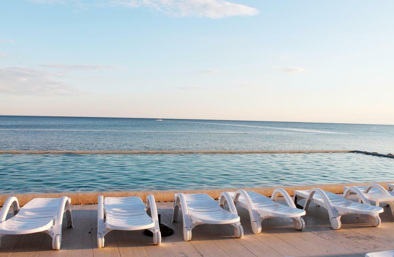 Boutique Apartment With Private Pool For Your Exclusive Use Novigrad  Luaran gambar